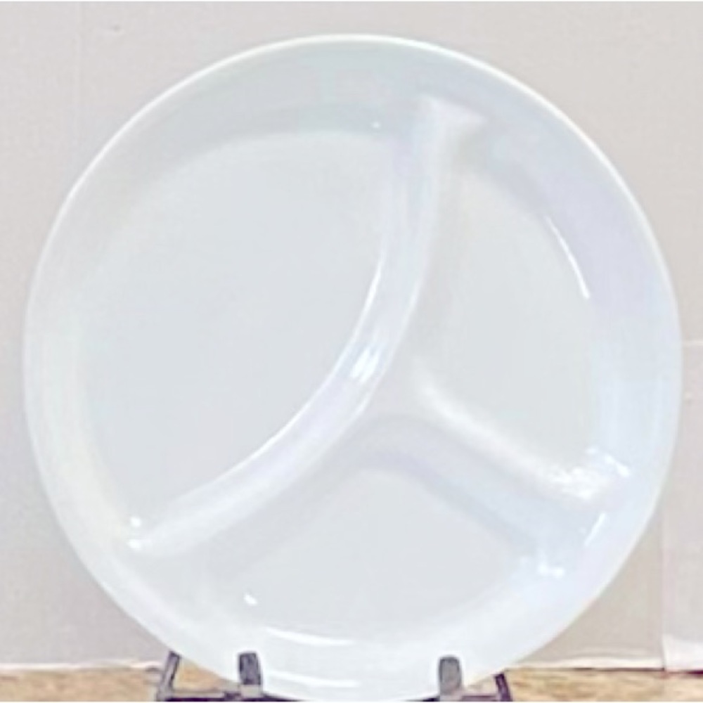 CORELLE Winter Frost White Divided 10.25” Dinner Plates, Set of 3 .